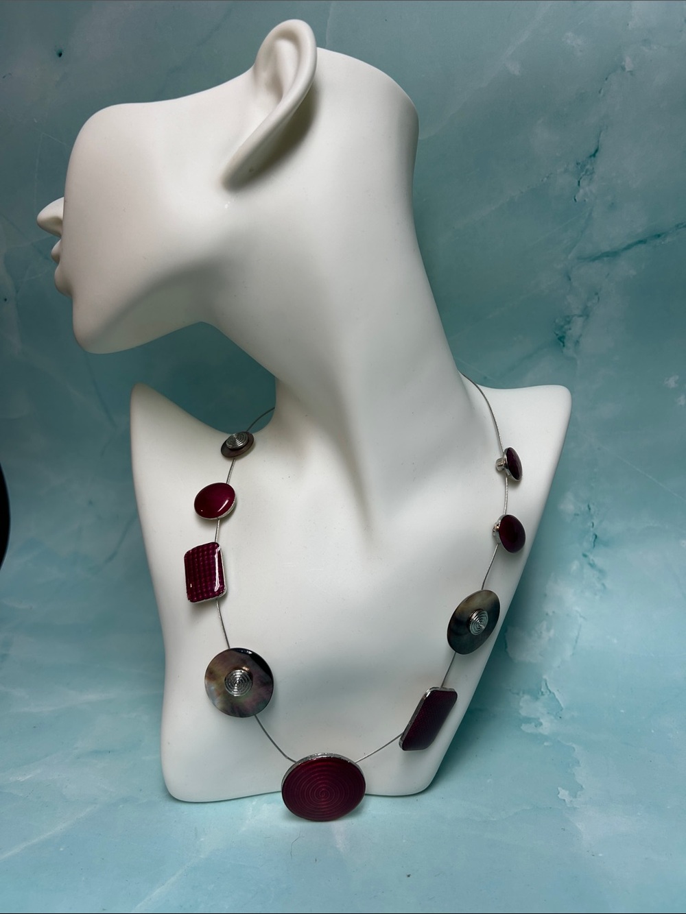 Elegant Burgundy Statement Necklace - Women Jewelry